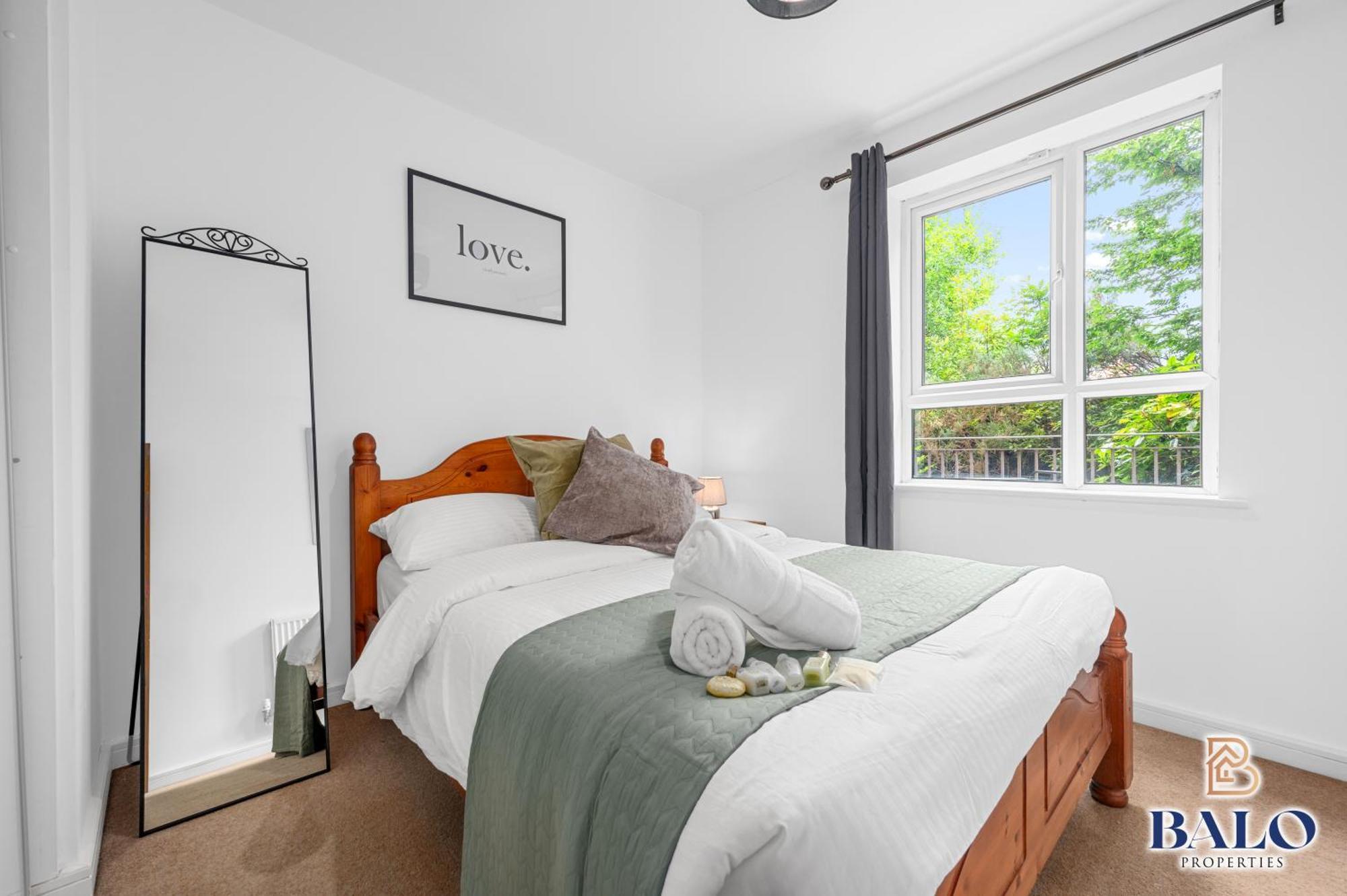 Modern Spacious 2Bedroom Apartment Great! Location By Etihad Mancity Stadium& Coop Live Arena Manchester Extérieur photo