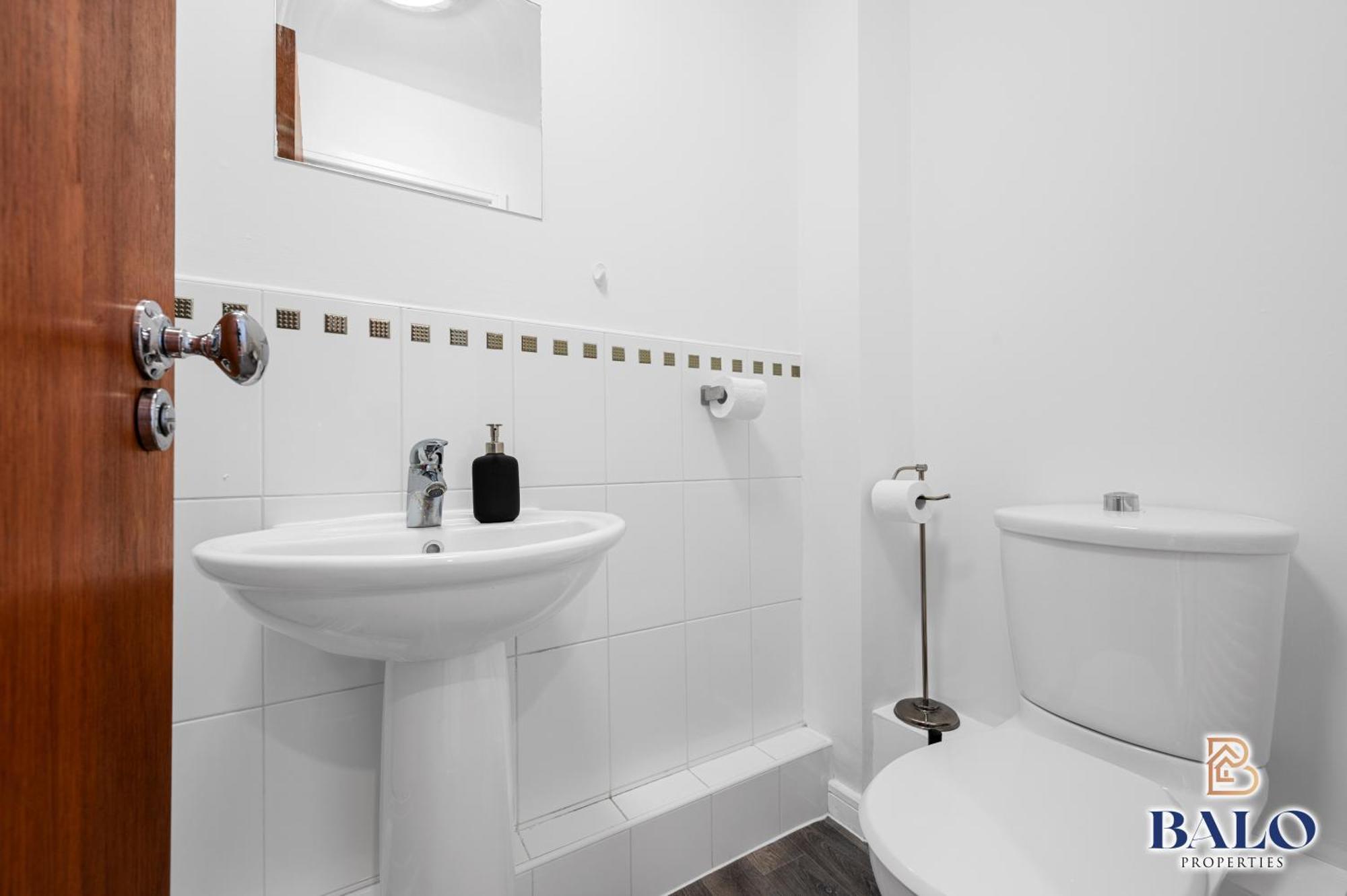 Modern Spacious 2Bedroom Apartment Great! Location By Etihad Mancity Stadium& Coop Live Arena Manchester Extérieur photo